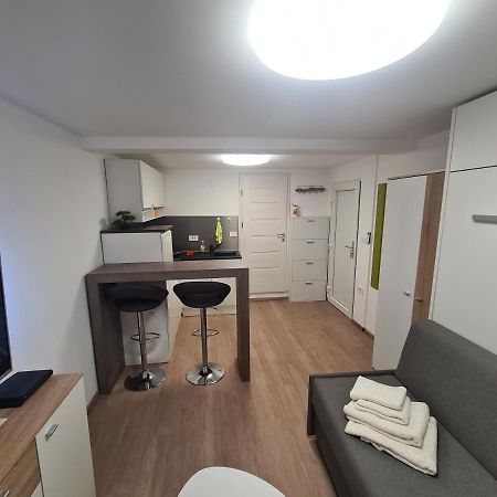 Apartma Sasko Appartamento Izola Esterno foto